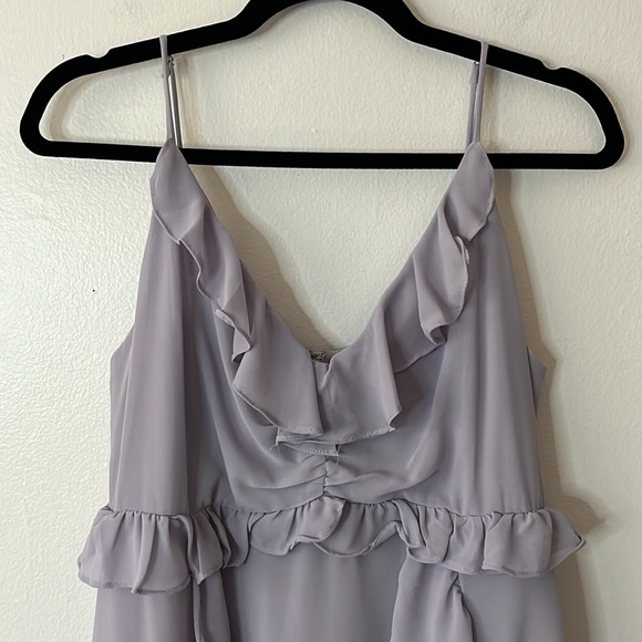 ASTR The Label Adoria Ruffled V-Neck Sleeveless Maxi Dress Dusty Lavender large - Picture 5 of 12